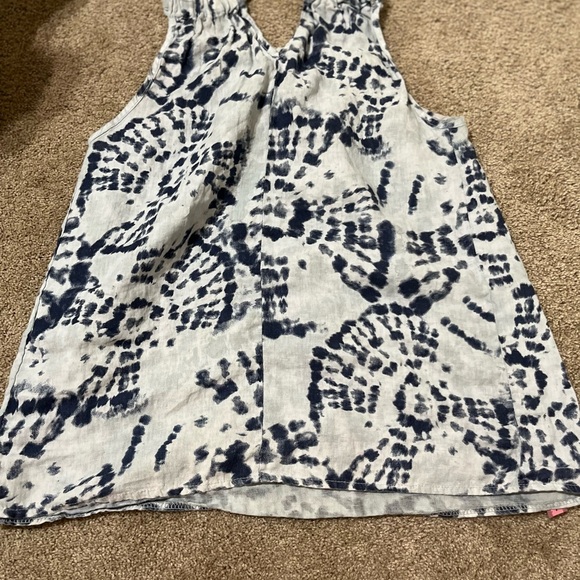 Women’s large 100% linen short sleeve. Tie in the back. - Picture 1 of 4